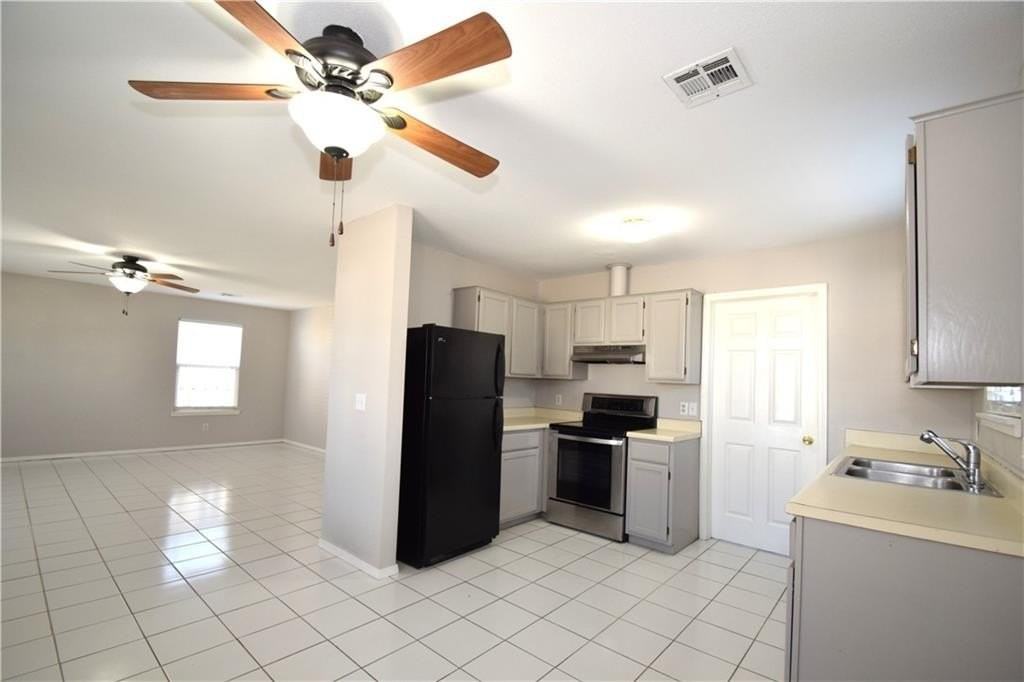 2510 Se 4th St - Photo 3 of 17