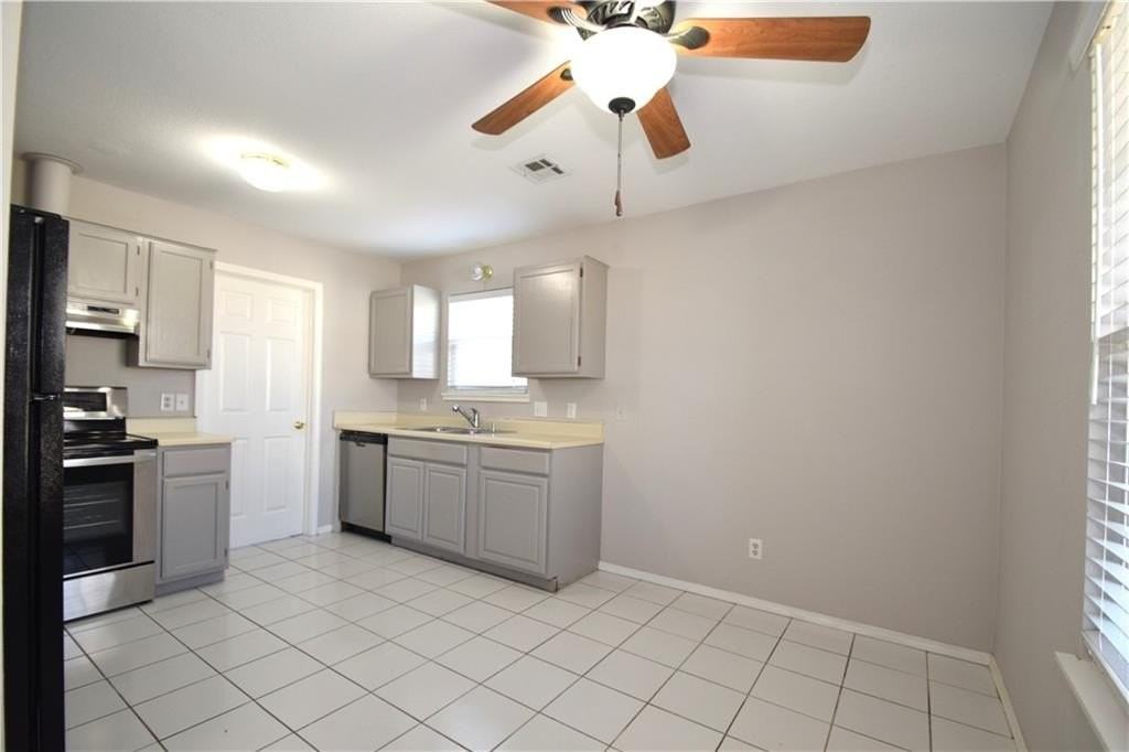 2510 Se 4th St - Photo 5 of 17