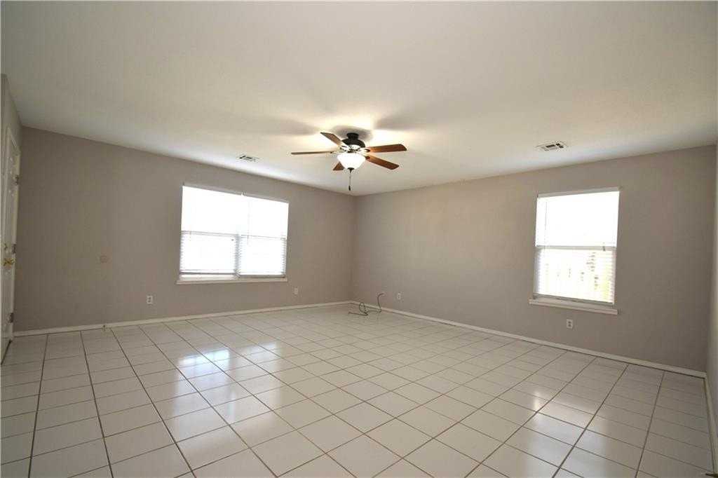 2510 Se 4th St - Photo 7 of 17