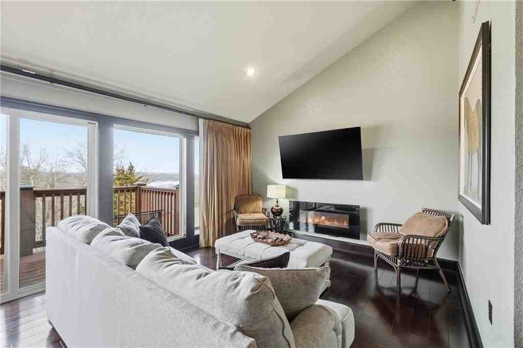 14805 Dutchmans Dr - Photo 7 of 29