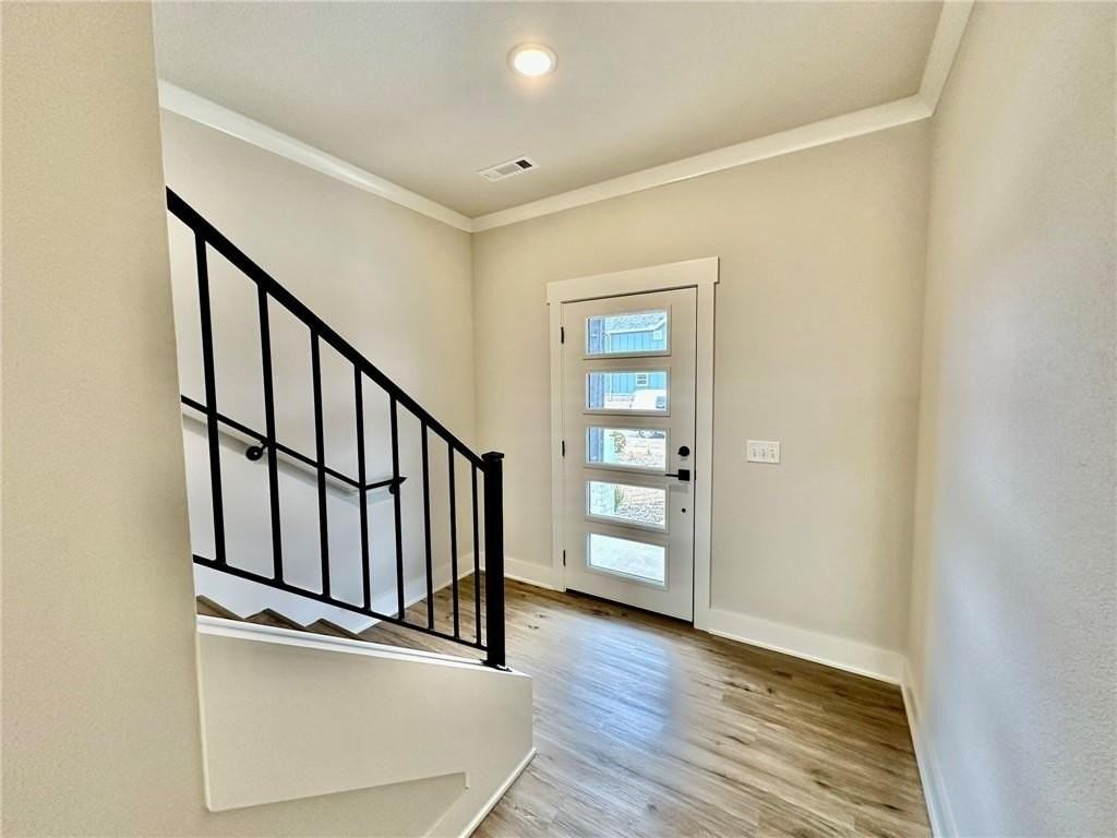 2805 Sw Hampshire Ave - Photo 3 of 22