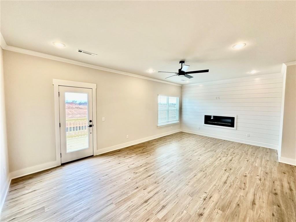 2805 Sw Hampshire Ave - Photo 5 of 22