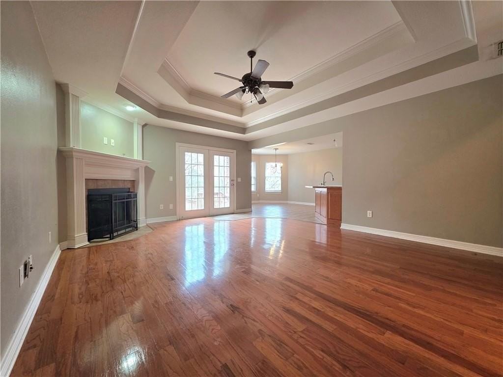 4401 Summerfield Cir - Photo 5 of 18