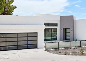 2423 E Lincoln Cir - Photo 1 of 1