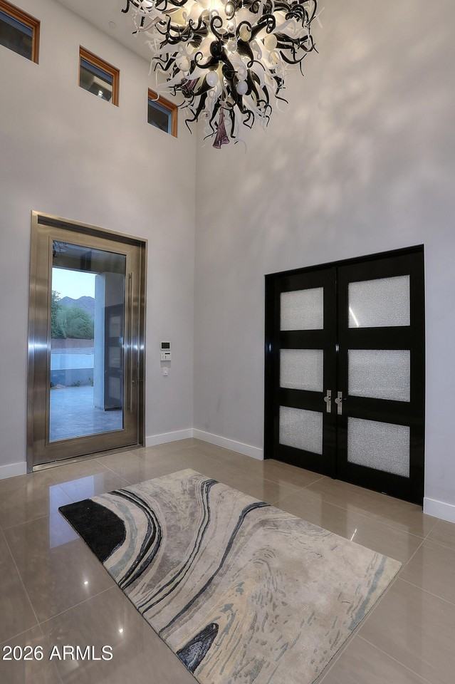 9979 E Toms Thumb - Photo 6 of 50