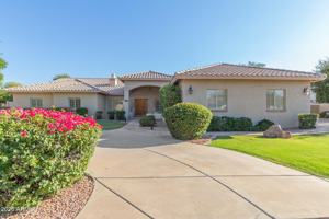 featured image of 601 W San Marcos Dr