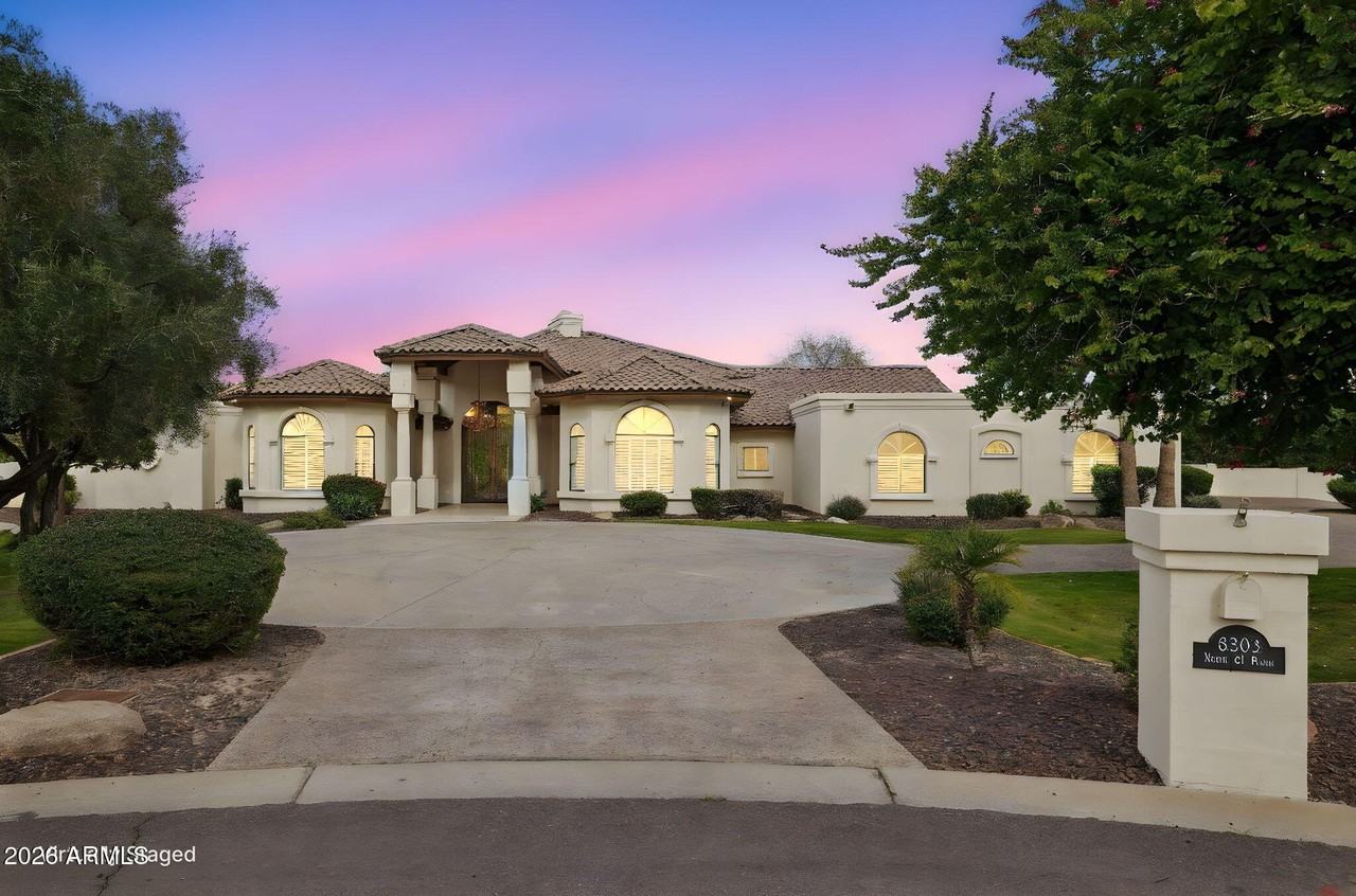 8303 N 61st Pl - Photo 3 of 50