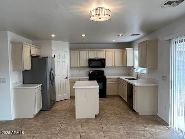 19525 N Sandalwood Dr - Photo 2 of 18