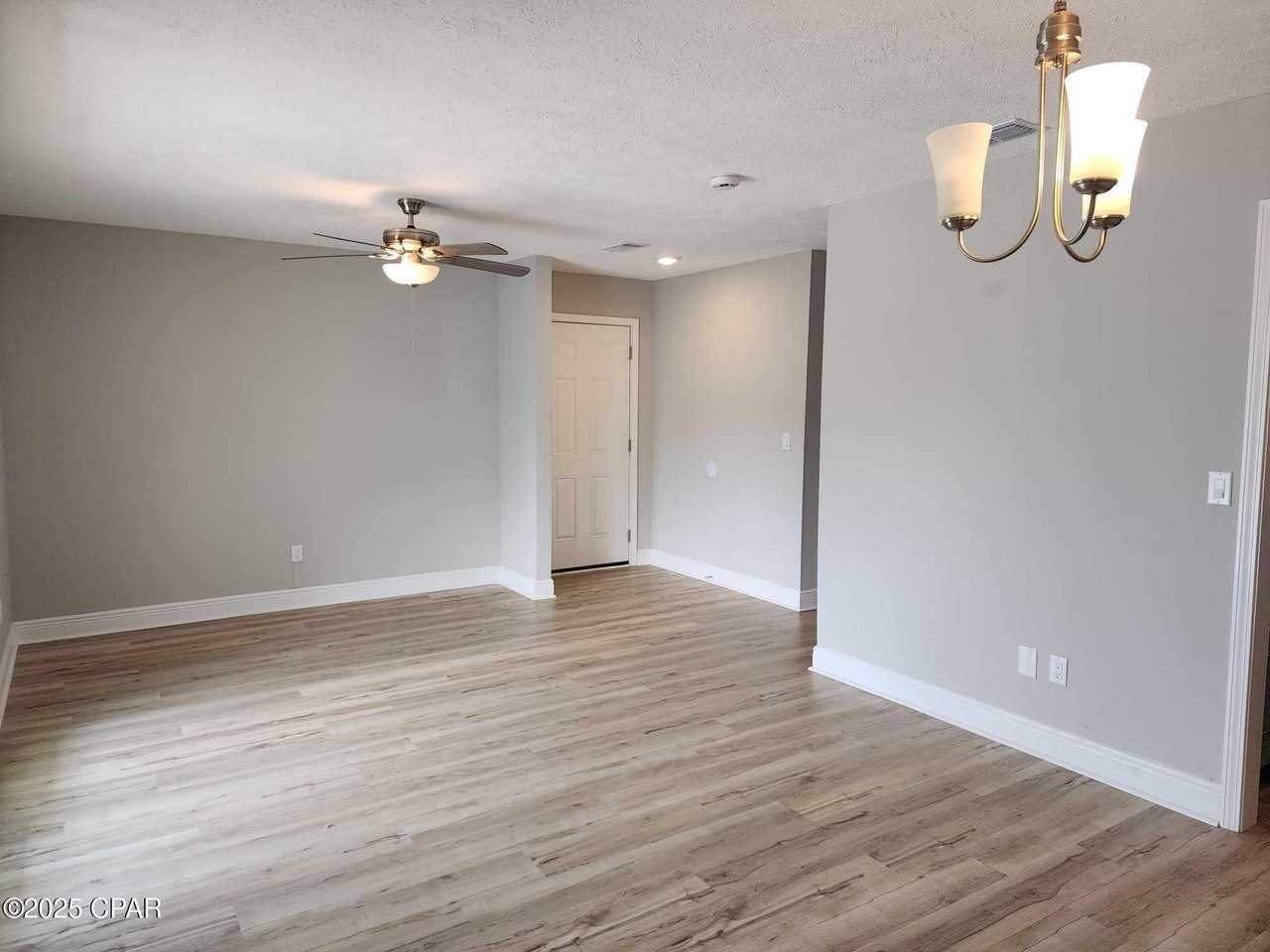 311 Pennsylvania Ave Apt B101 #B101 - Photo 3 of 14