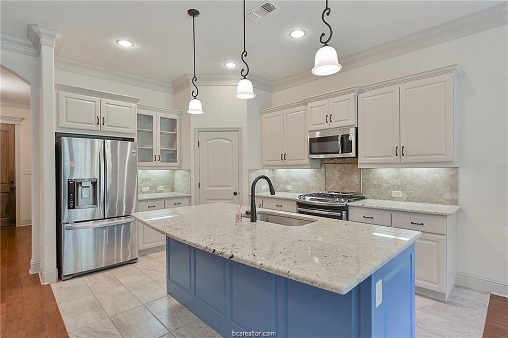 15643 Long Creek Ln - Photo 5 of 19