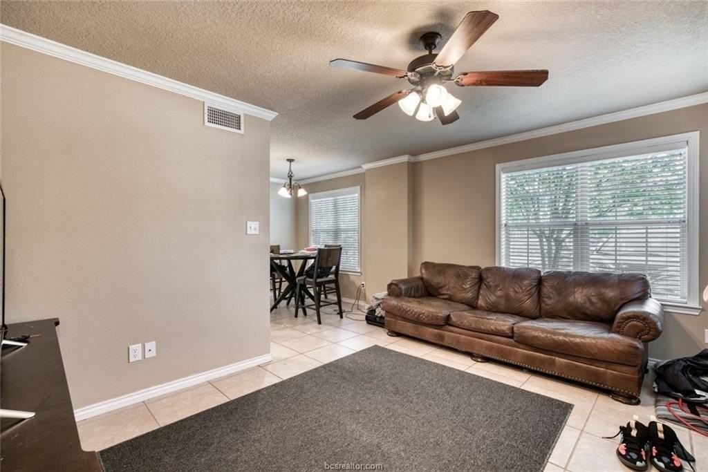 2339 Autumn Chase Loop #D - Photo 5 of 13