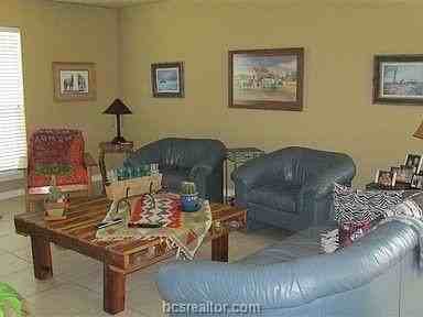 4049 Southern Trace Dr - Photo 7 of 10