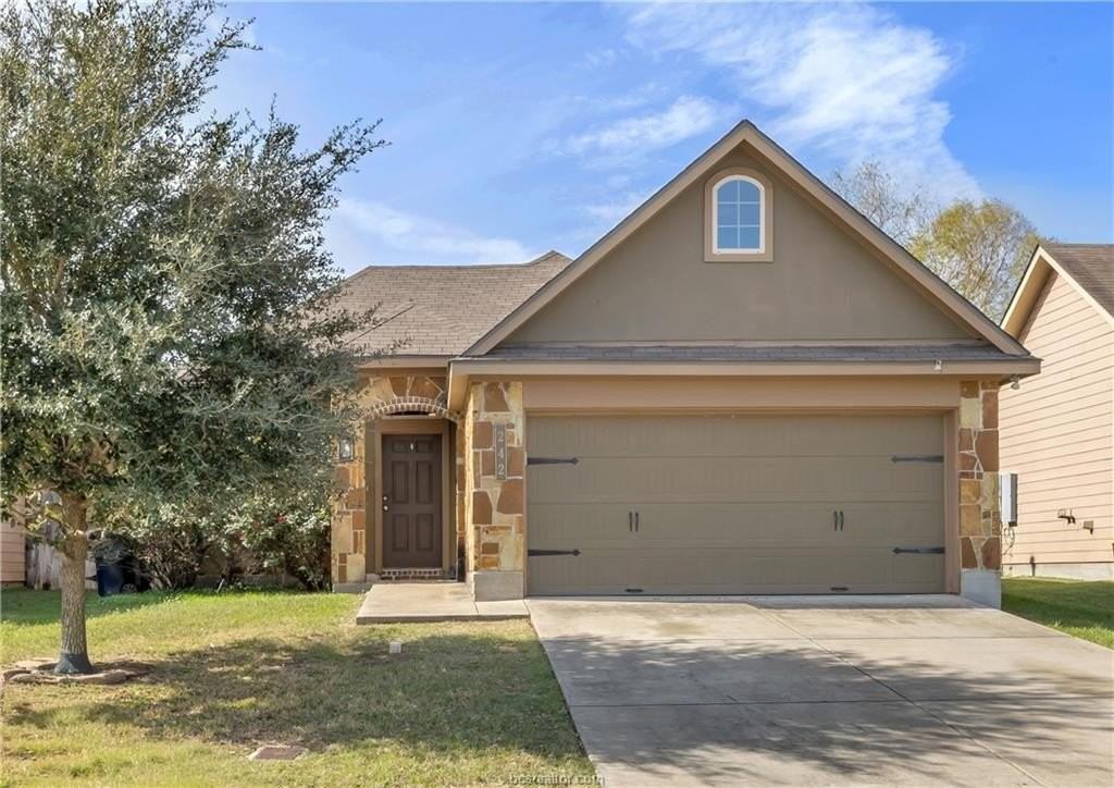 242 Fieldstone Pl - Photo 2 of 27