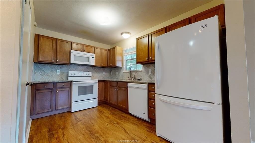 709 Swiss Ct - Photo 5 of 22