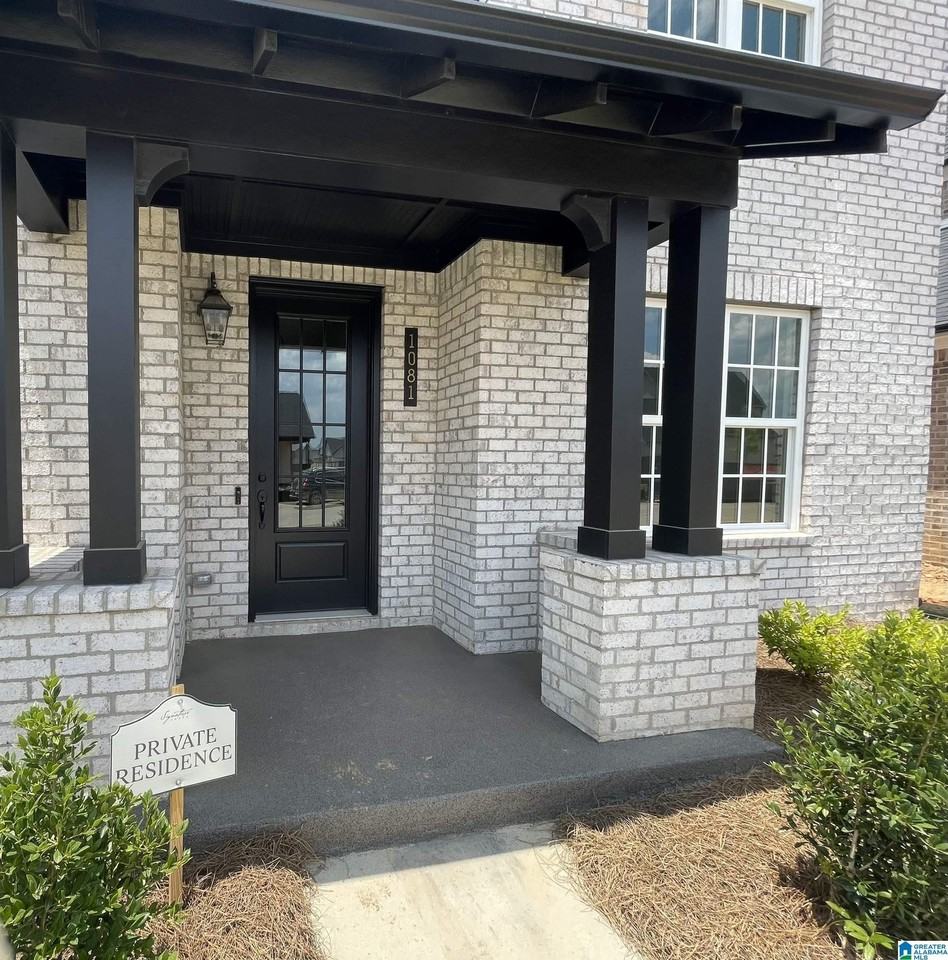 1081 Clifton Rd - Photo 2 of 50