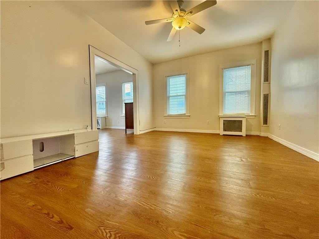 2311 E 13th St #1 - Photo 3 of 10