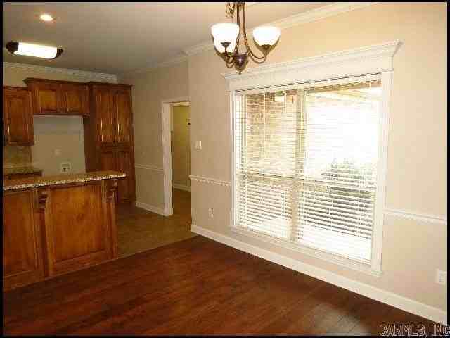 1005 Puritan Dr - Photo 5 of 23