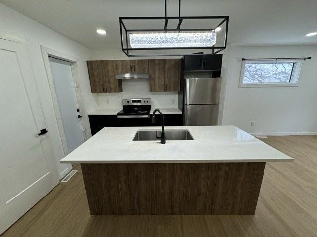 401 Parkview St - Photo 5 of 25