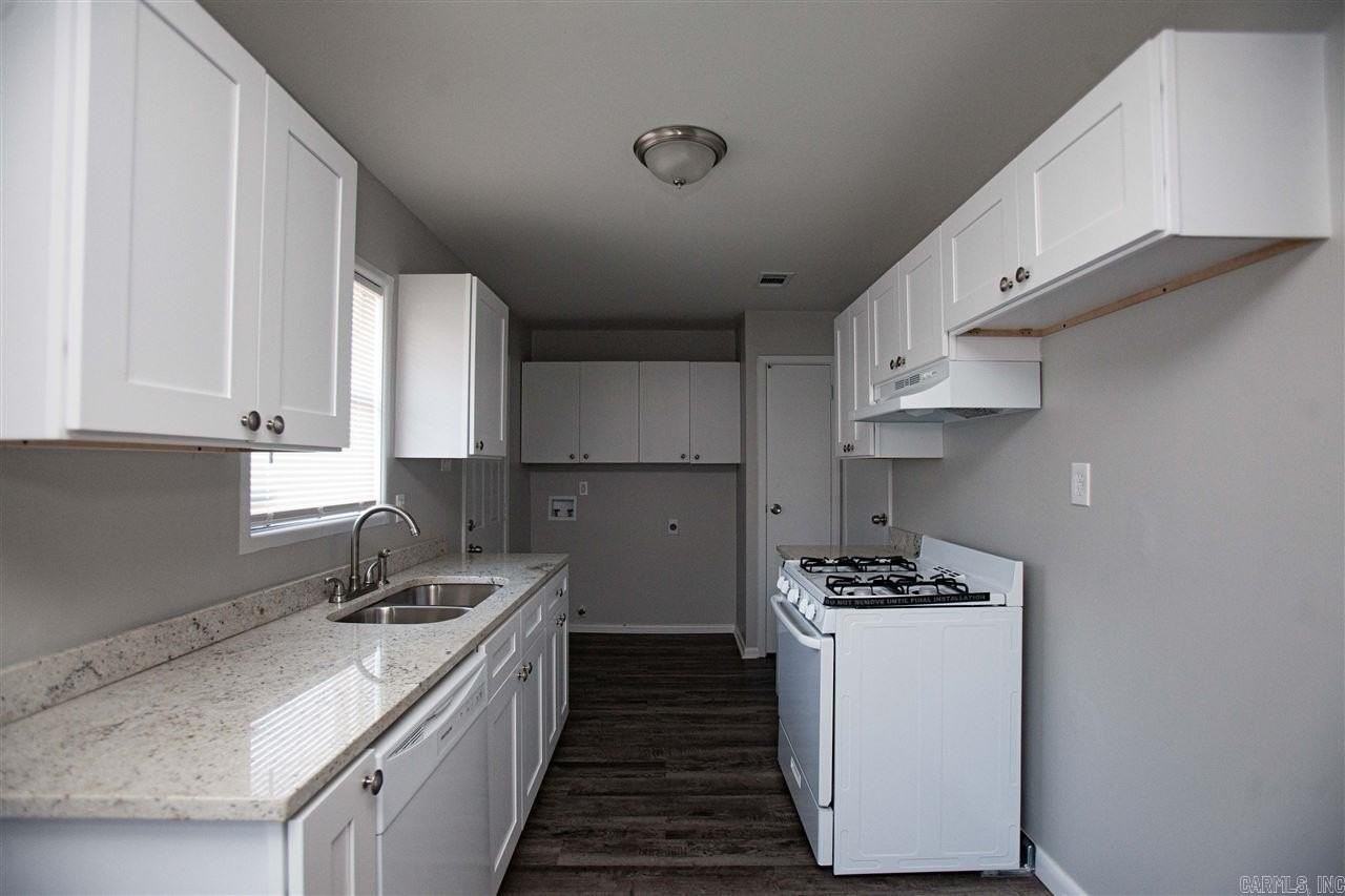 2023 Rice St - Photo 3 of 13