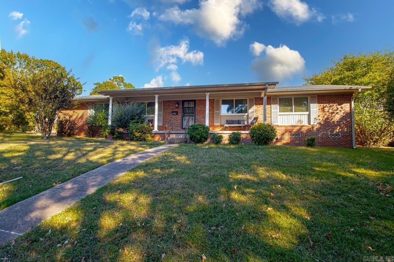 7001 Bluebird Dr - Photo 2 of 38