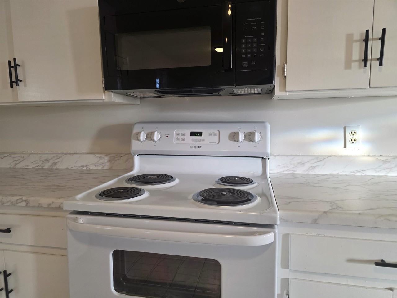 600 Witts Dr - Photo 7 of 20