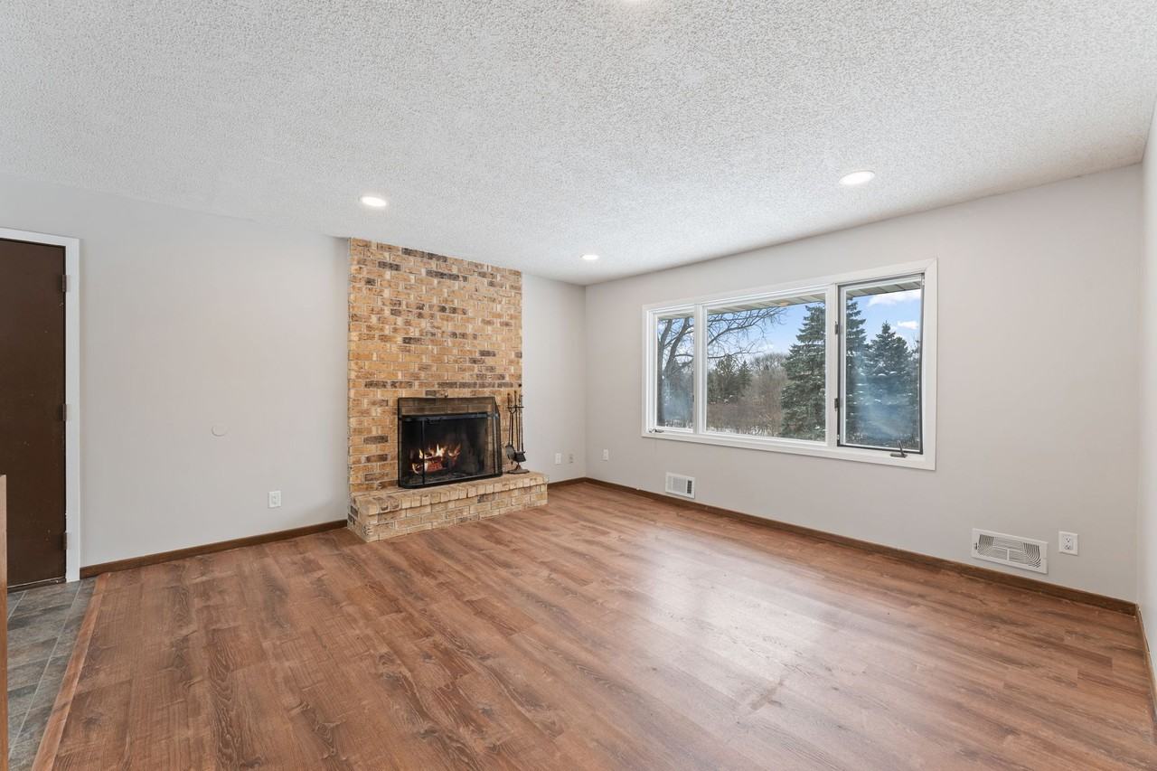 4765 Penkwe Cir #1 - Photo 6 of 15