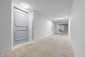 featured image of 900 Island Dr Apt 507 #507