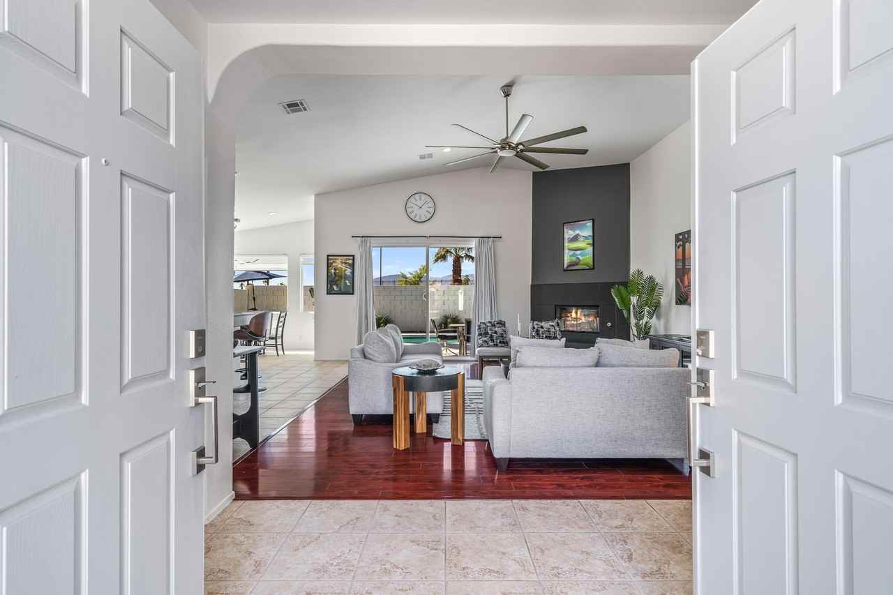 79535 Dandelion Dr - Photo 4 of 50