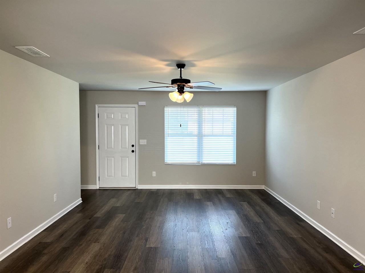 147 Goodall Woods Dr - Photo 2 of 31