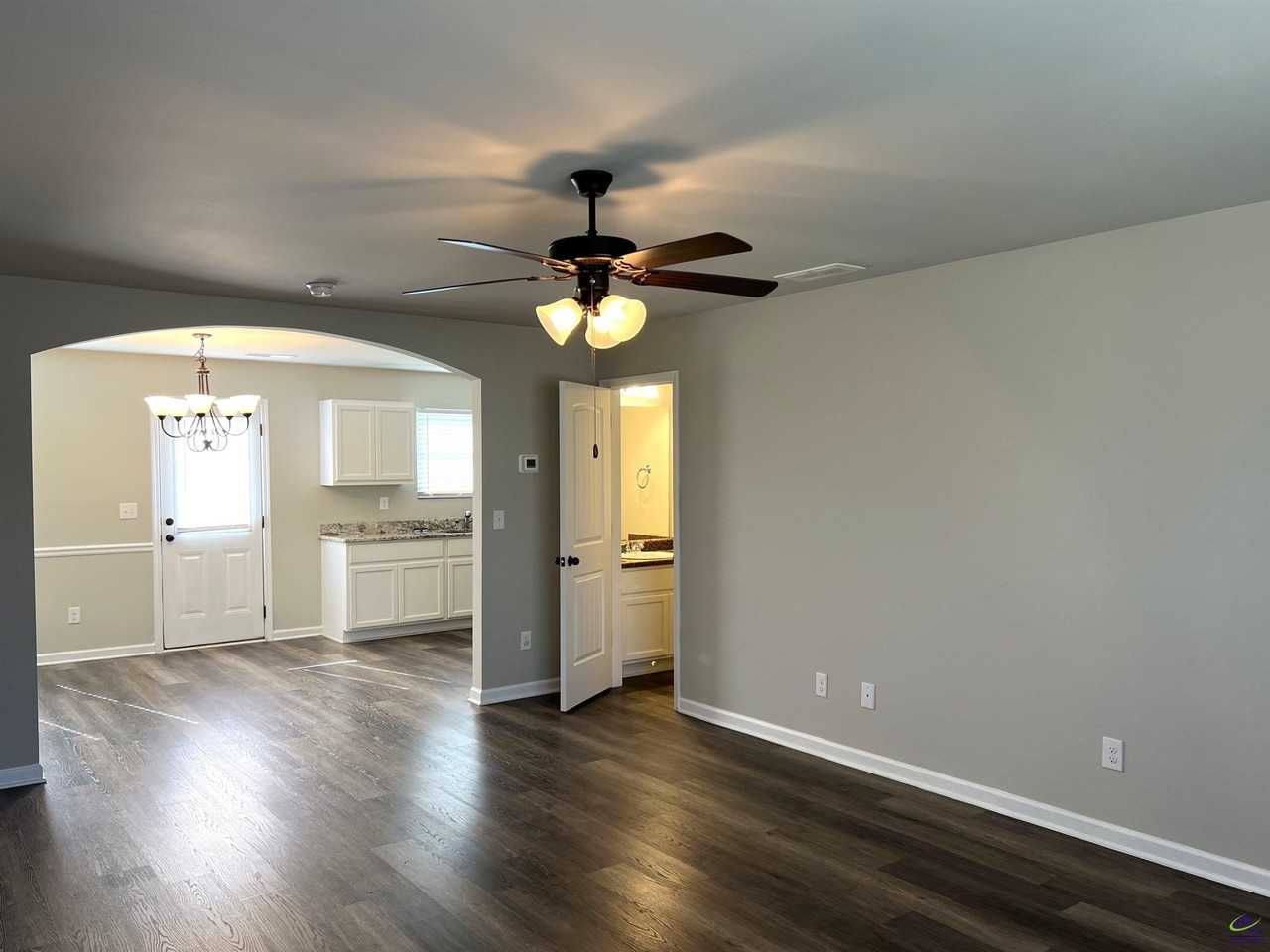 147 Goodall Woods Dr - Photo 4 of 31