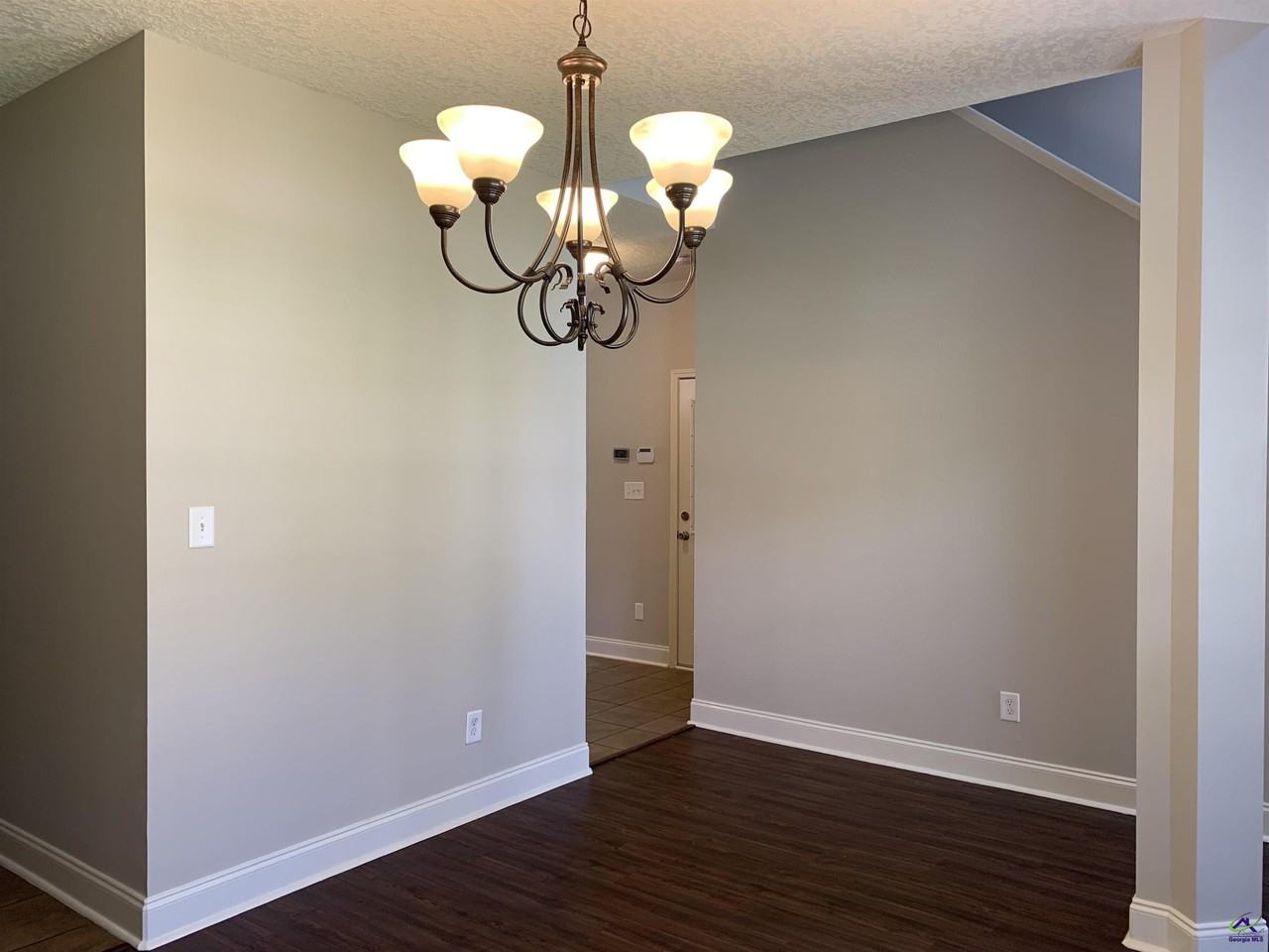 136 Forestbrooke Way - Photo 7 of 36