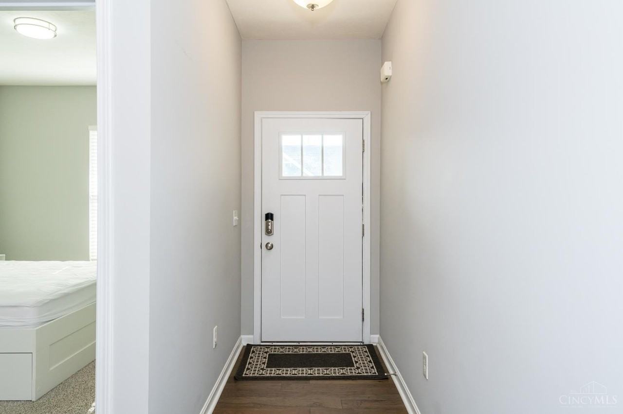 1701 Glade Valley Dr - Photo 7 of 50