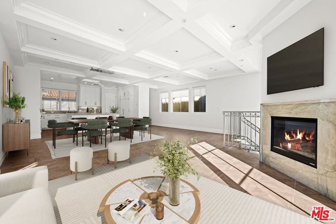 201 Avenue A #A - Photo 4 of 50