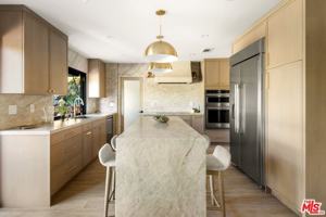 featured image of 28667 Acacia Glen St