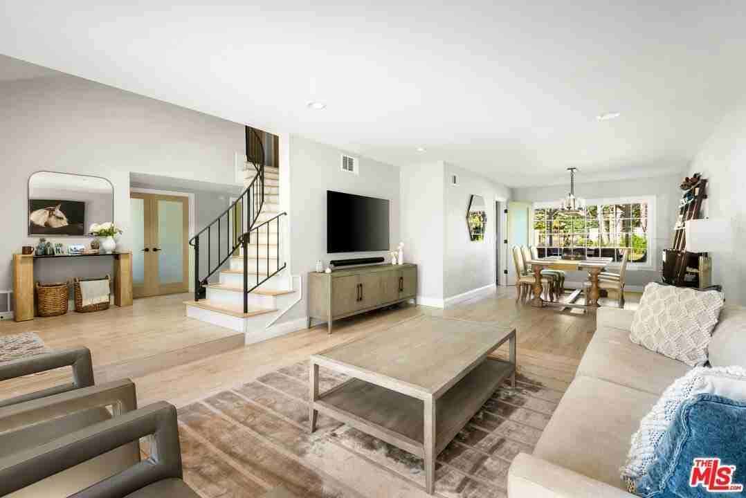 28667 Acacia Glen St - Photo 4 of 26