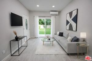 featured image of 4424 Noble Ave