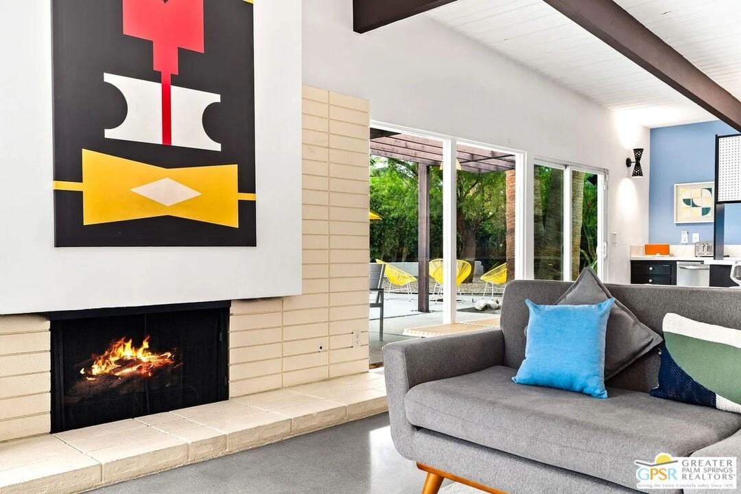 400 E Glen Cir S - Photo 6 of 50