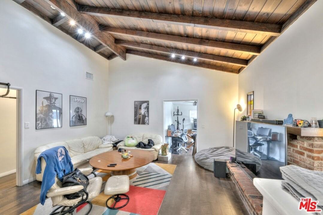 4905 Coolidge Ave - Photo 5 of 18