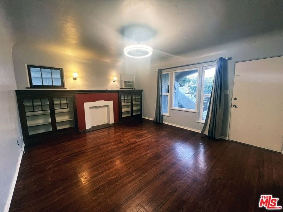 2749 S Sepulveda Blvd - Photo 2 of 13