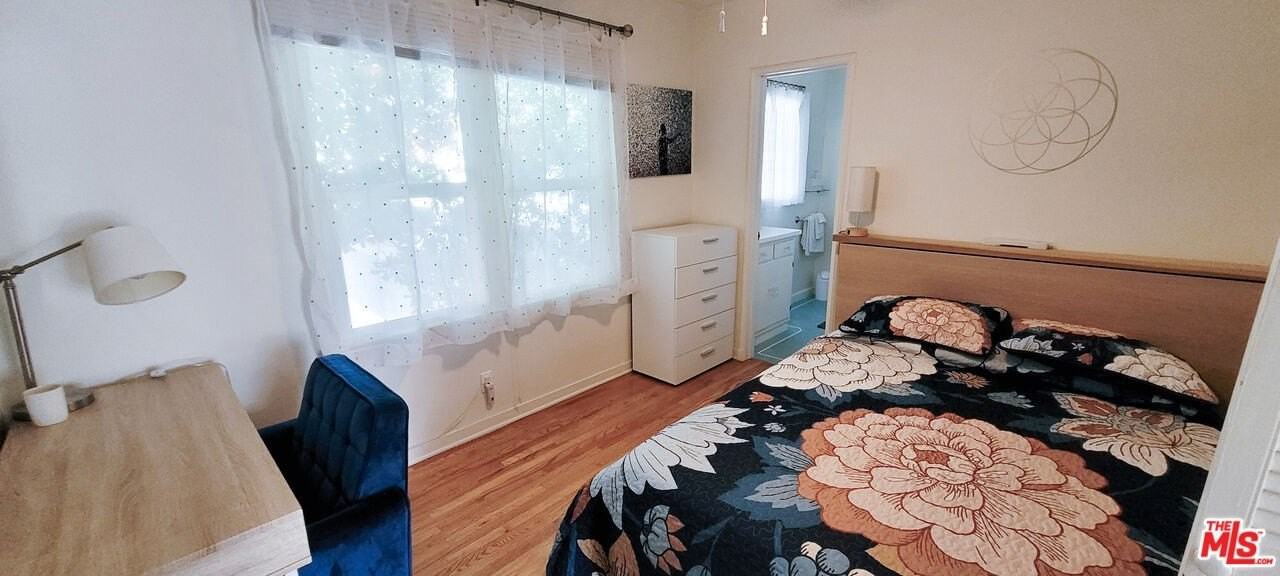 7925 Norton Ave Unit 7923 #7923 - Photo 4 of 7