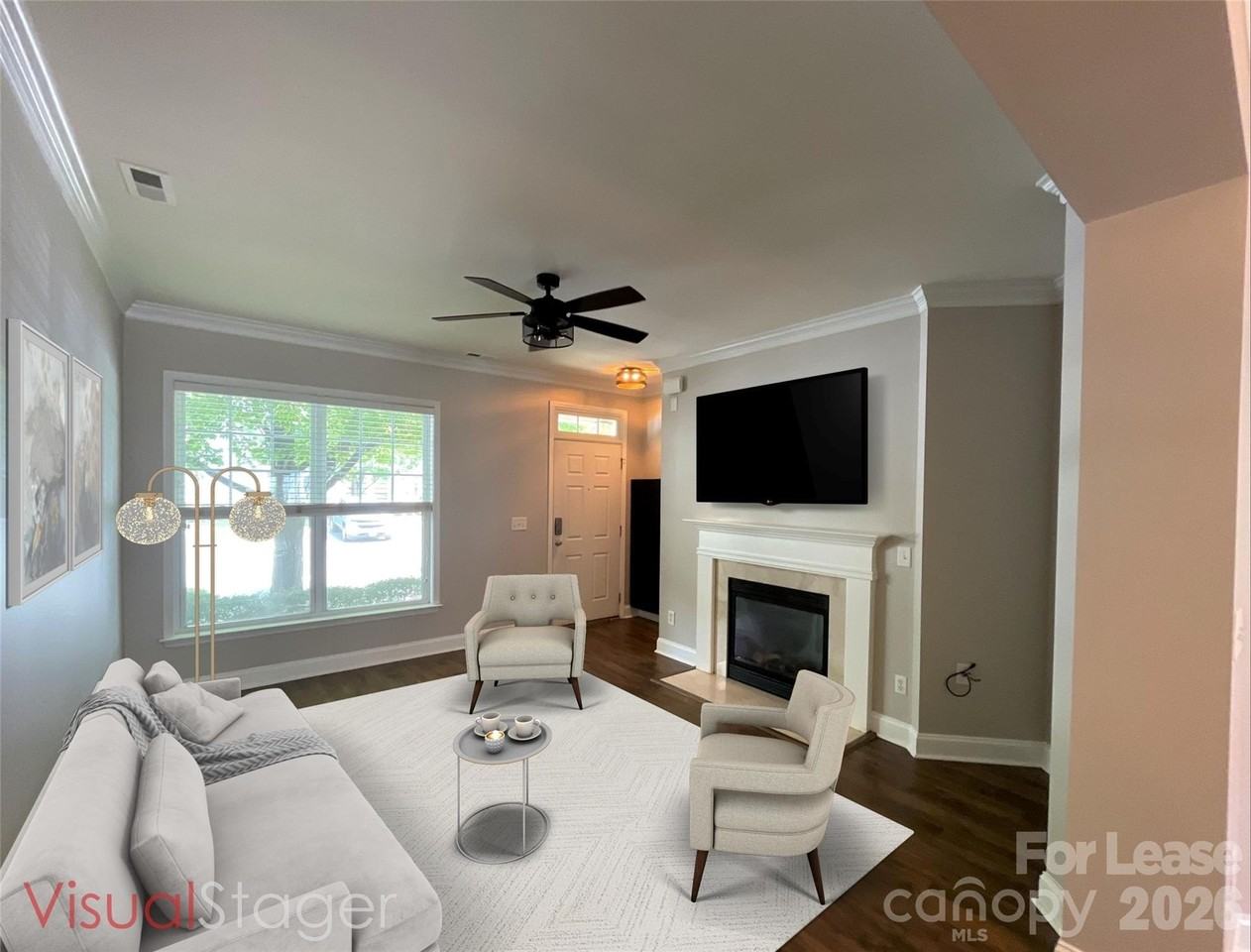 448 Hurston Cir - Photo 3 of 15