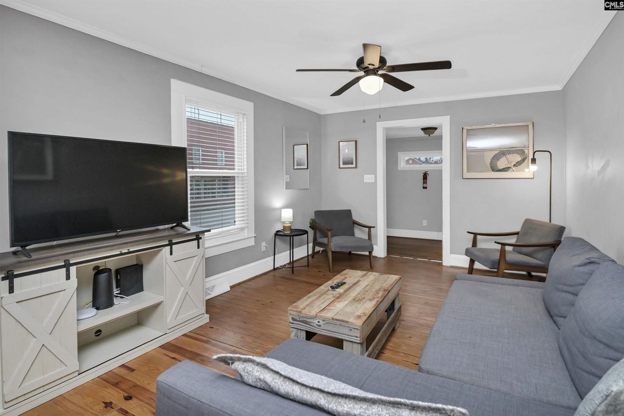 315 State St - Photo 4 of 39