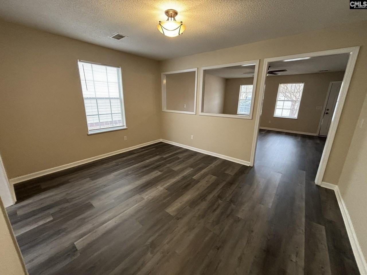 107 Chapelwood Dr - Photo 5 of 32