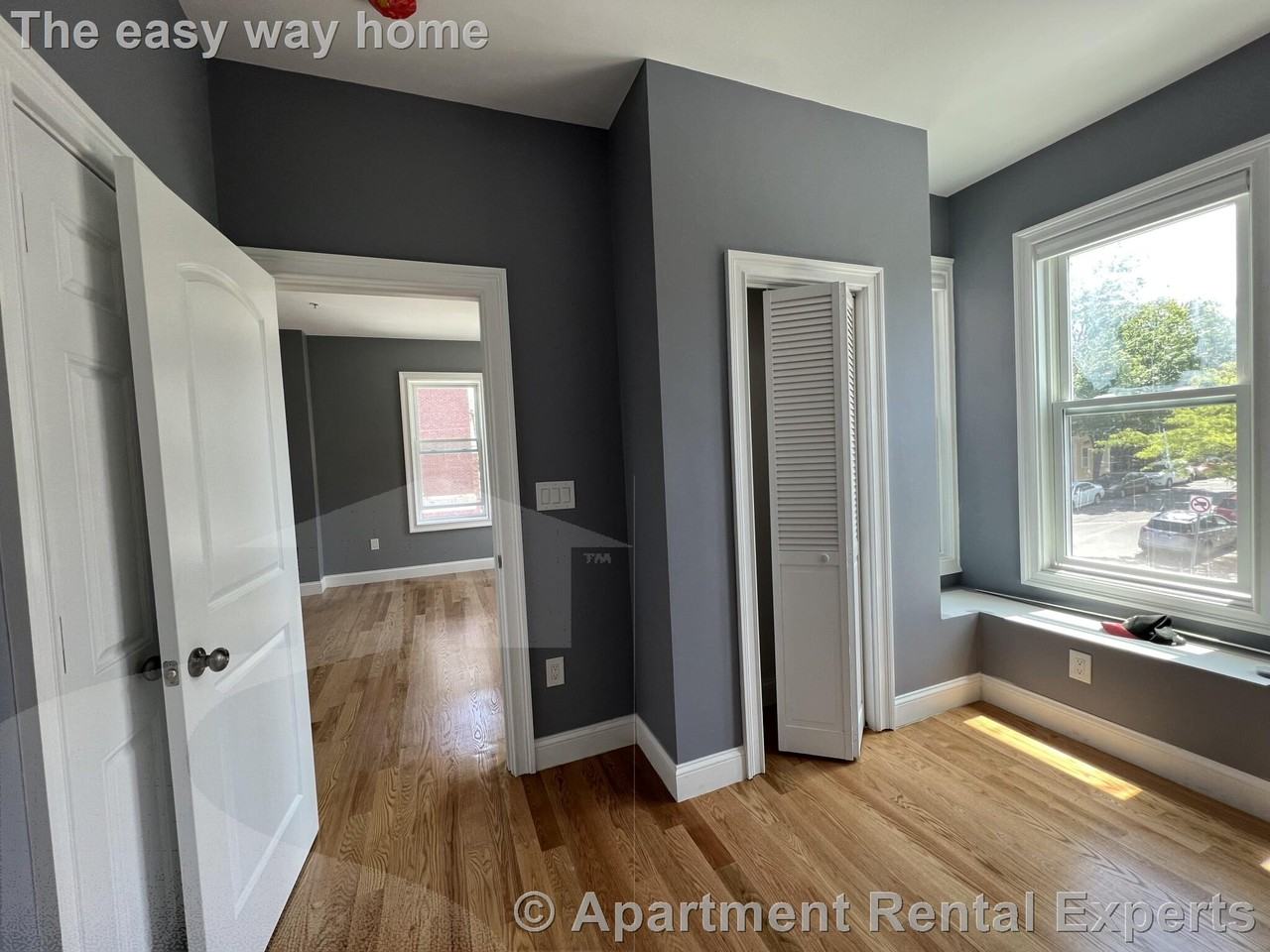 339 Cambridge St #2 - Photo 6 of 10