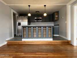 featured image of 715 Hudson Ave Apt C #C