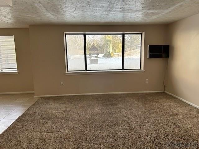 545 Goucher St - Photo 5 of 9