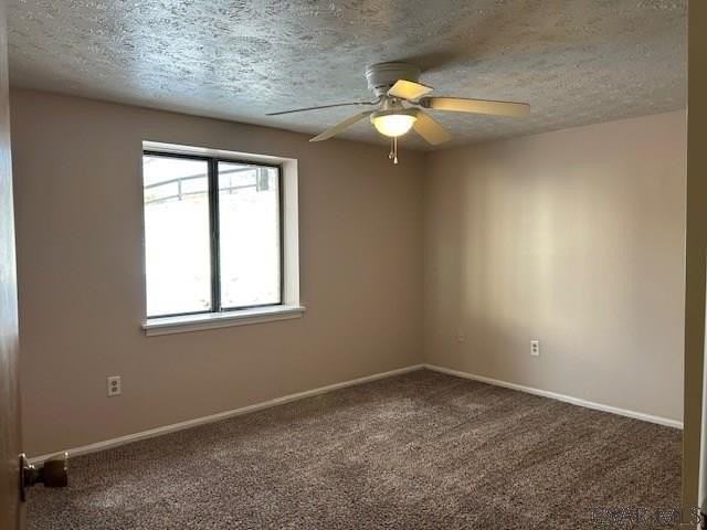 545 Goucher St - Photo 7 of 9