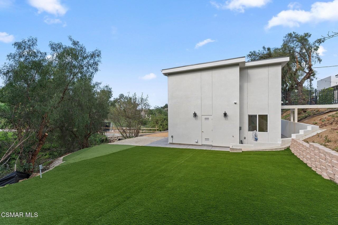 265 Mcknight Rd - Photo 5 of 31