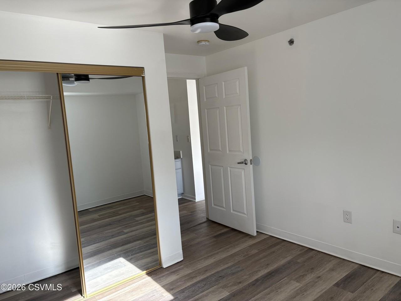 150 N Main St - Photo 4 of 8