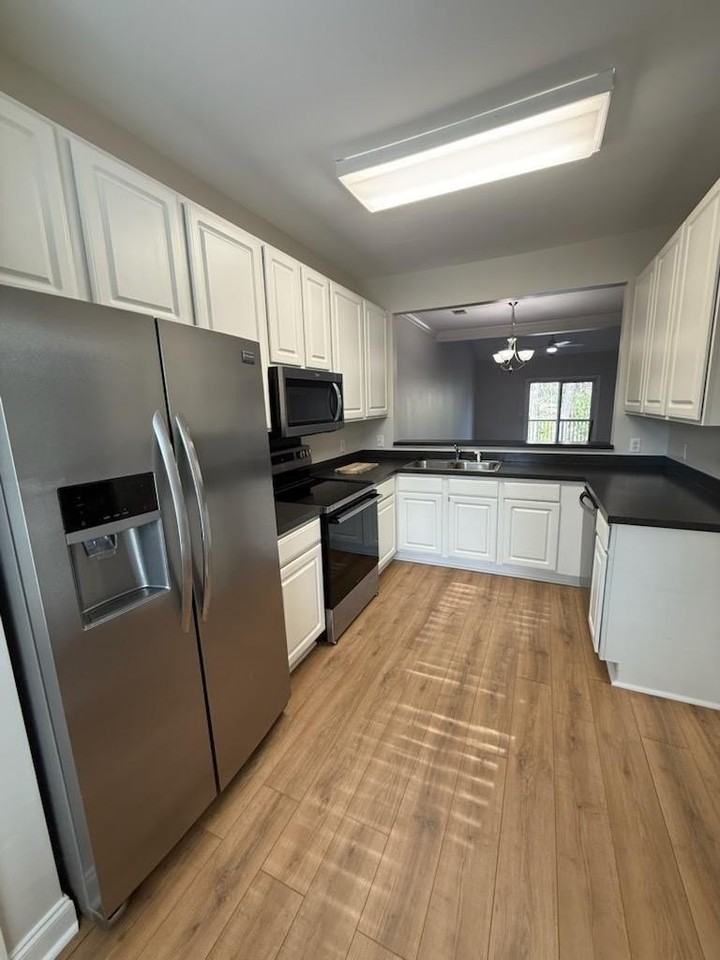 1705 Lauda Dr - Photo 5 of 16